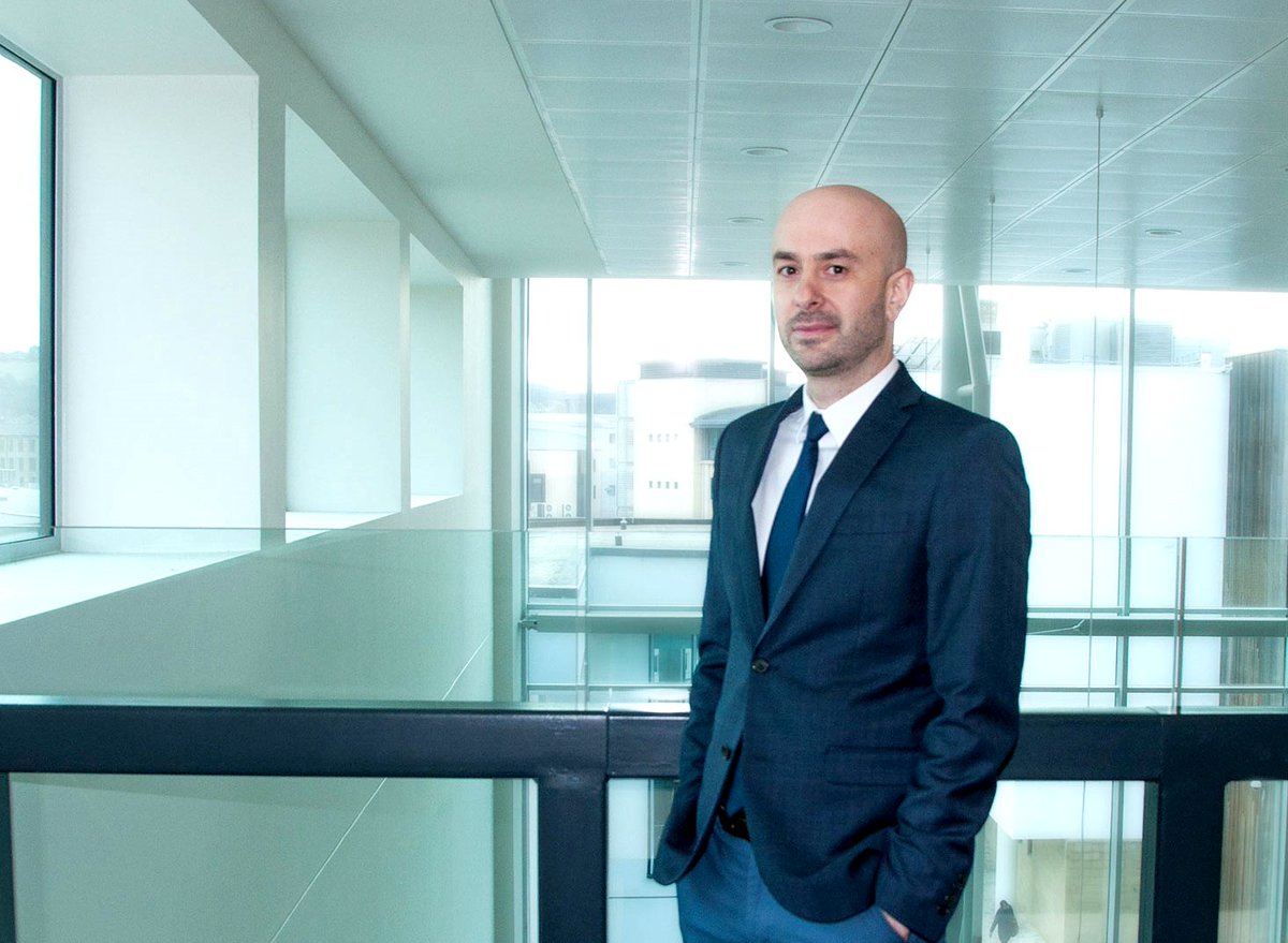 HuddersfieldUni's tweet photo. 📈 With interest rates on the up and mortgage costs set to soar for millions, #HudUni Professor @AKfbe of @UoHBusinessSch gives five ways people can reduce their mortgage repayments in 2023 – and explains why rates have risen so high – for @ConversationUK https://t.co/lj3ntN237q https://t.co/gLoyT5MBNT