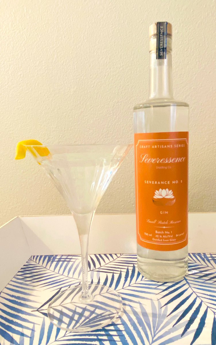 severance_co's tweet photo. Is the perfect martini shaken or stirred? When made with our classic style Severance No 2 gin, either way is delicious. Juniper forward with citrus notes and a soft finish, this well balanced gin is the perfect canvas for your cocktail creations. #gin #cocktails #severancegins https://t.co/j5zvbFDecc