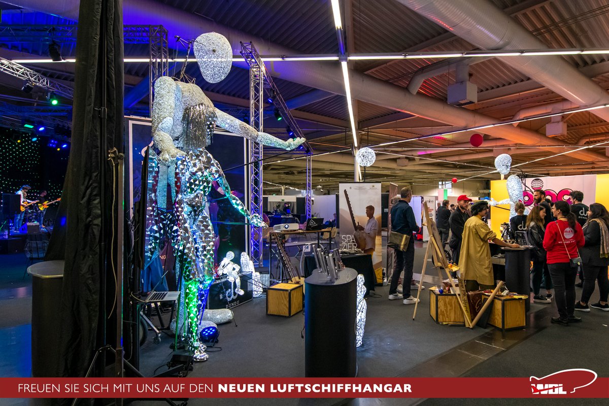 LuftschiffTheo's tweet photo. Letzte Woche hatten wir zwei erfolgreiche Messetage auf der BOE International in Dortmund. Neben den zahlreichen Gesprächen gab es bei den anderen Ausstellern auch eine Menge zu sehen.
#boe23 #boe #eventmesse #events #luftschiffhangarmuelheim #eventmesse #eventbranche https://t.co/BUIoqzmN1a