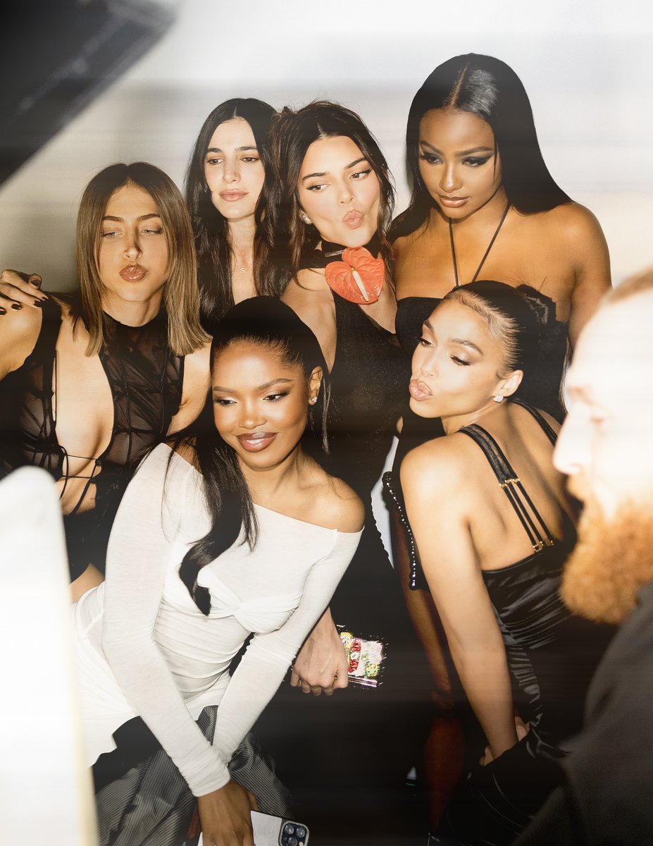 loriharveylooks's tweet photo. Haya Khadra, Lauren Perez, Ryan Destiny, Kendall Jenner, Justine Skye and Lori Harvey https://t.co/VNkgEgztlw