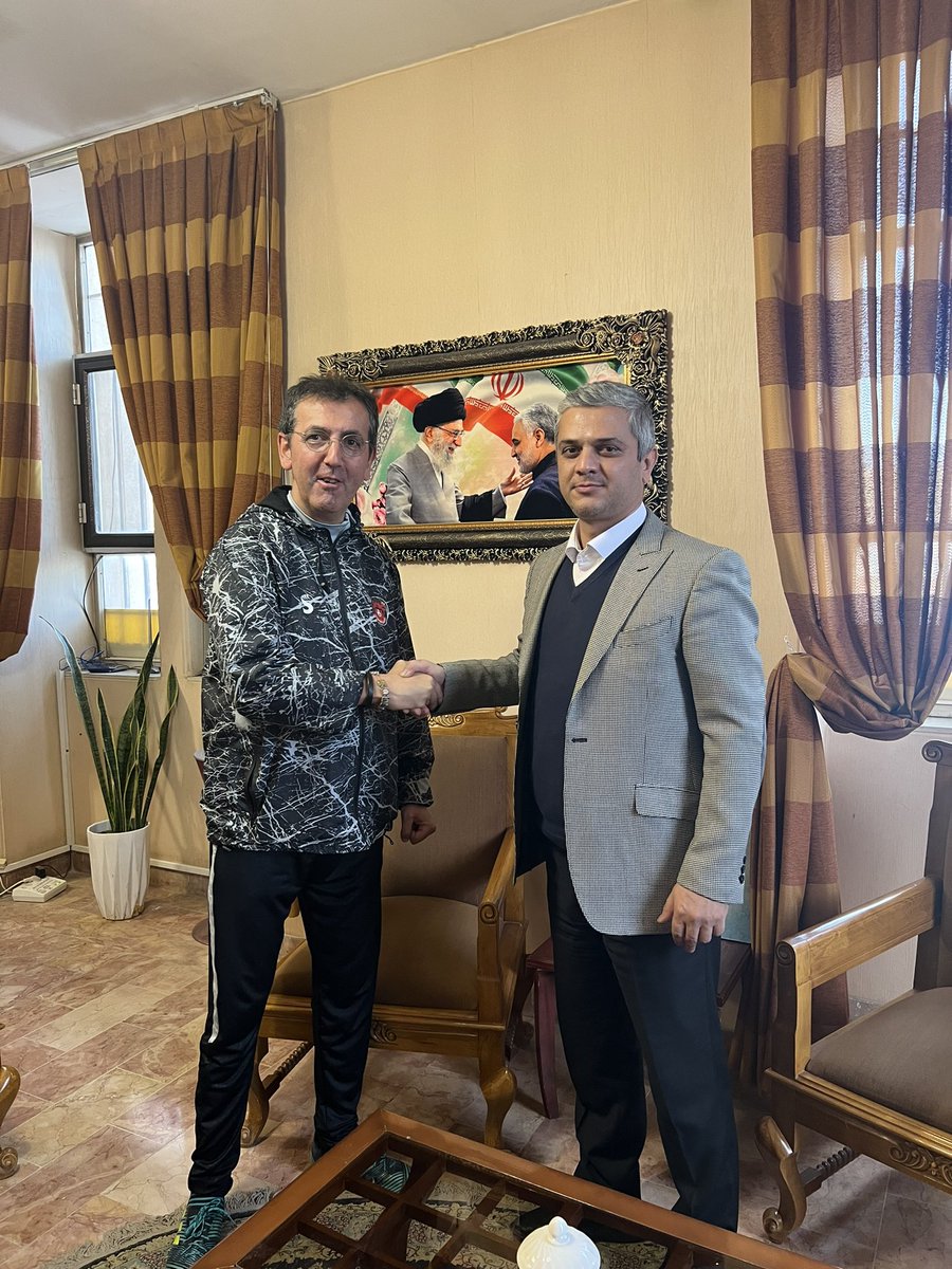 PersianGulfLig's tweet photo. A warm welcome to another Spanish 🇪🇸 addition to the #PersianGulf 🇮🇷 Pro League! 

Diego Simeone’s confidant Jose Manuel Trueba known as “Cali” has joined Mes Kerman! https://t.co/ZrZGTSCOeO