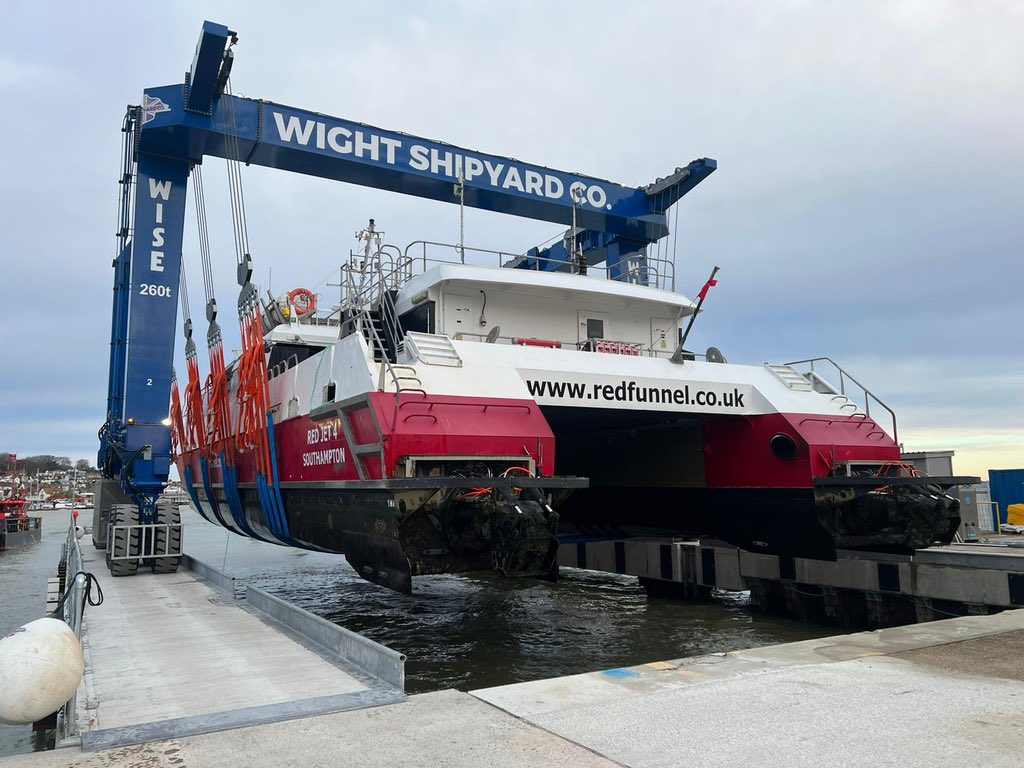 Wight Shipyard Co tweet media