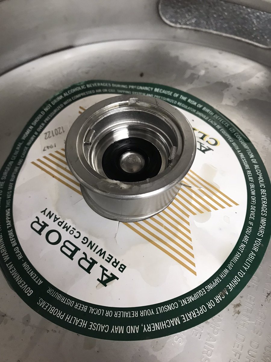 DraftSpecialist's tweet photo. @brassmonkeymonroemi just had their draft lines sanitized, scrubbed, cleaned and flushed. Stop in today to enjoy a great pint.
#CleanLinesMatter #WhatsYourDraftStatus #TheCleanDraftDifference #EatLocal #DrinkLocal #DraftIsBetter #DraftIsKing #CraftIsBetter #CraftBeer https://t.co/3iIeYjUol4