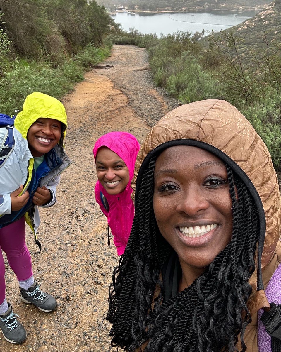 Black Girls Trekkin tweet media