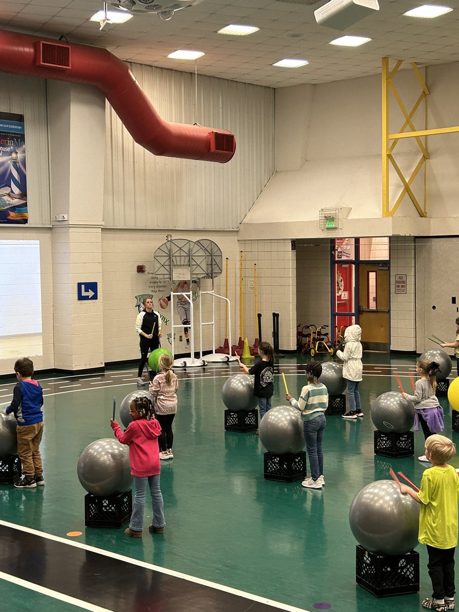 Cardio Drumming is back at <a href="/TCBOE_LES/">Lincoln Elementary</a> this week! <a href="/Kirbsherb/">Kirbey sherbet</a> does a fantastic job leading this unit! #leadingtheway #settingthestandard <a href="/TCBOE/">Talladega Co Schools</a> <a href="/jsuhpe/">JSU Health & Physical Education</a>
