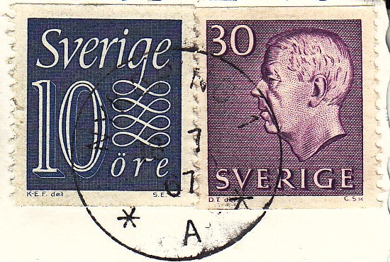 MarjeMolder's tweet photo. #philately #Vintage #Swedish #realphoto #postcard of #Nykoping Tow n Hall built in 1723 It is now a tourist bureau PU #stamps 30 krona issued 1962 Mi:: 489 + 10 ore issued 1957 Mi: 430 sent from #Nykoping #Sweden #PM July 18, 1967 sent to #Victoria #Canada #deltiology #Ephemera https://t.co/evBsZXhlMd