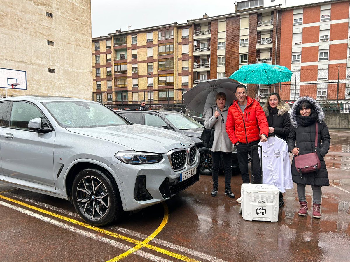 Hemos llegado con <a href="/Burgocar/">Burgocar</a>  la final del concurso nacional de callos de <a href="/gustatiogastro/">Gustatio</a> , vamos a ello 🍀. 
#burgos #asturias #callos #poladelena #concurso #gastronomía #guiso #chefoscaralonso #afuegolento