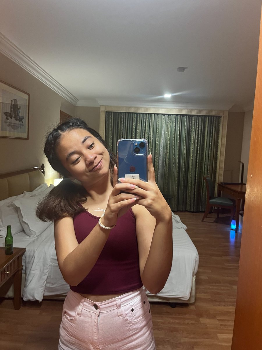 koisingle999's tweet photo. Love IPhone 😍🥰 https://t.co/42mu5kMCVR