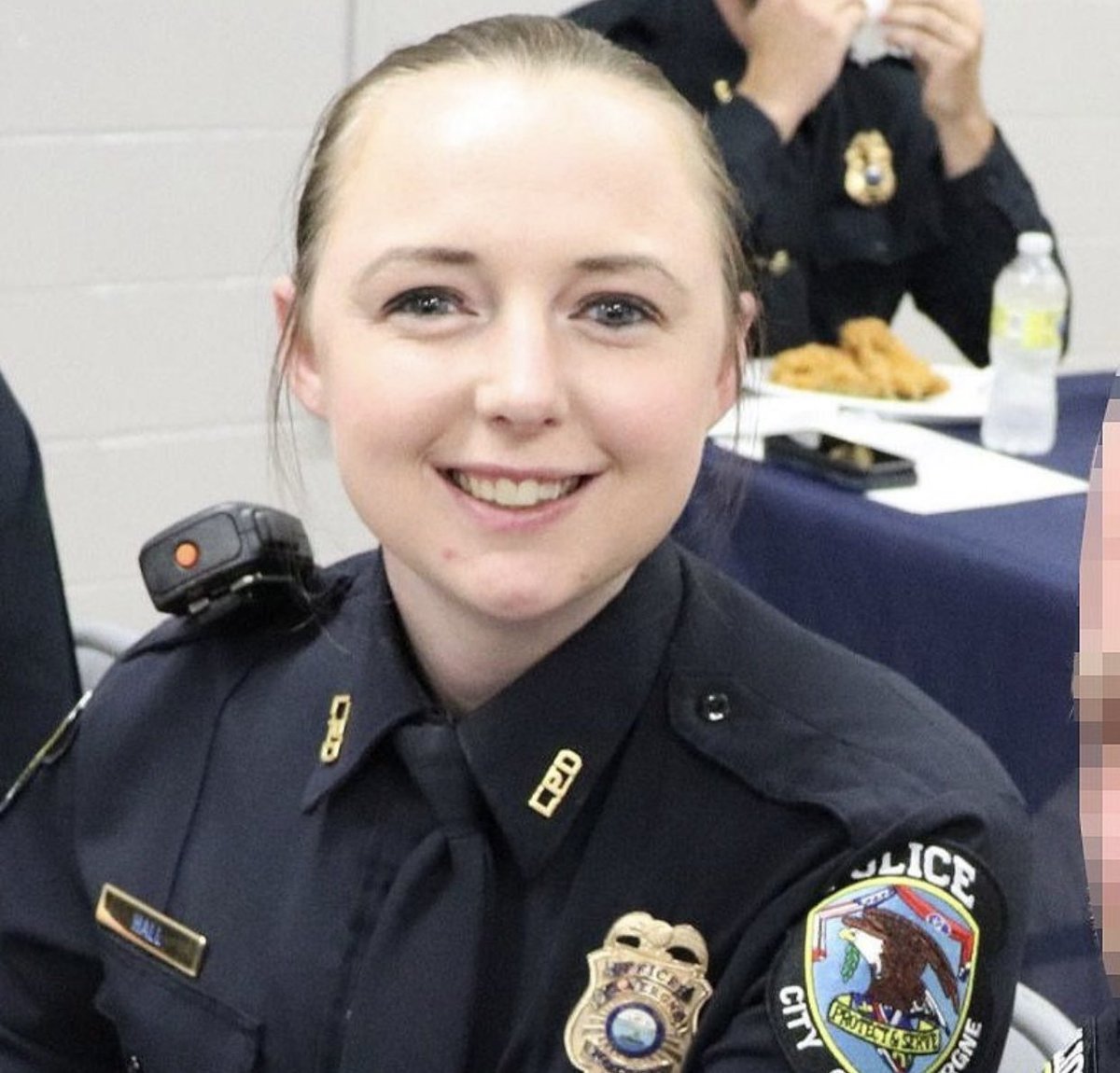 Lonnie⚡ tweet media