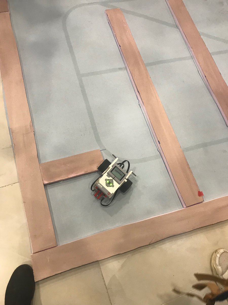 MersinBarbaros's tweet photo. Tekno Child takımımız Yenişehir’de 1.Enerji Günlerinde atölye çalışmalarında #Enerji_Verimliliği_Haftanız_Kutlu_Olsun #energy #isimiz_enerji #aklınlaverimliyaşa #evçed #etbk #enverder #energymanagement #evep16 #enerjitasarrufu #energyefficiency #Sustainability https://t.co/0X4akgjTA7