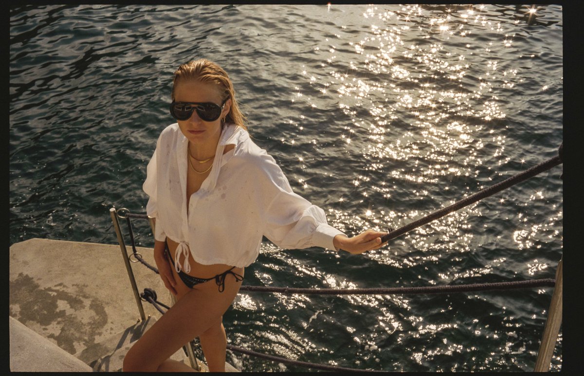 JasminBrunner's tweet photo. Our international print + online campaign for Robert La Roche Eyewear.
Photography and Direction @alexlambrechts
Capture Assist @sinbadphgura
Shot in Rome and the Amalfi Coast

https://t.co/KAnQD0PfJN

#amalficoast #Amalfi #praiano #Rome #eyewear #robertlaroche #jasminbrunner https://t.co/NRzxZlC266