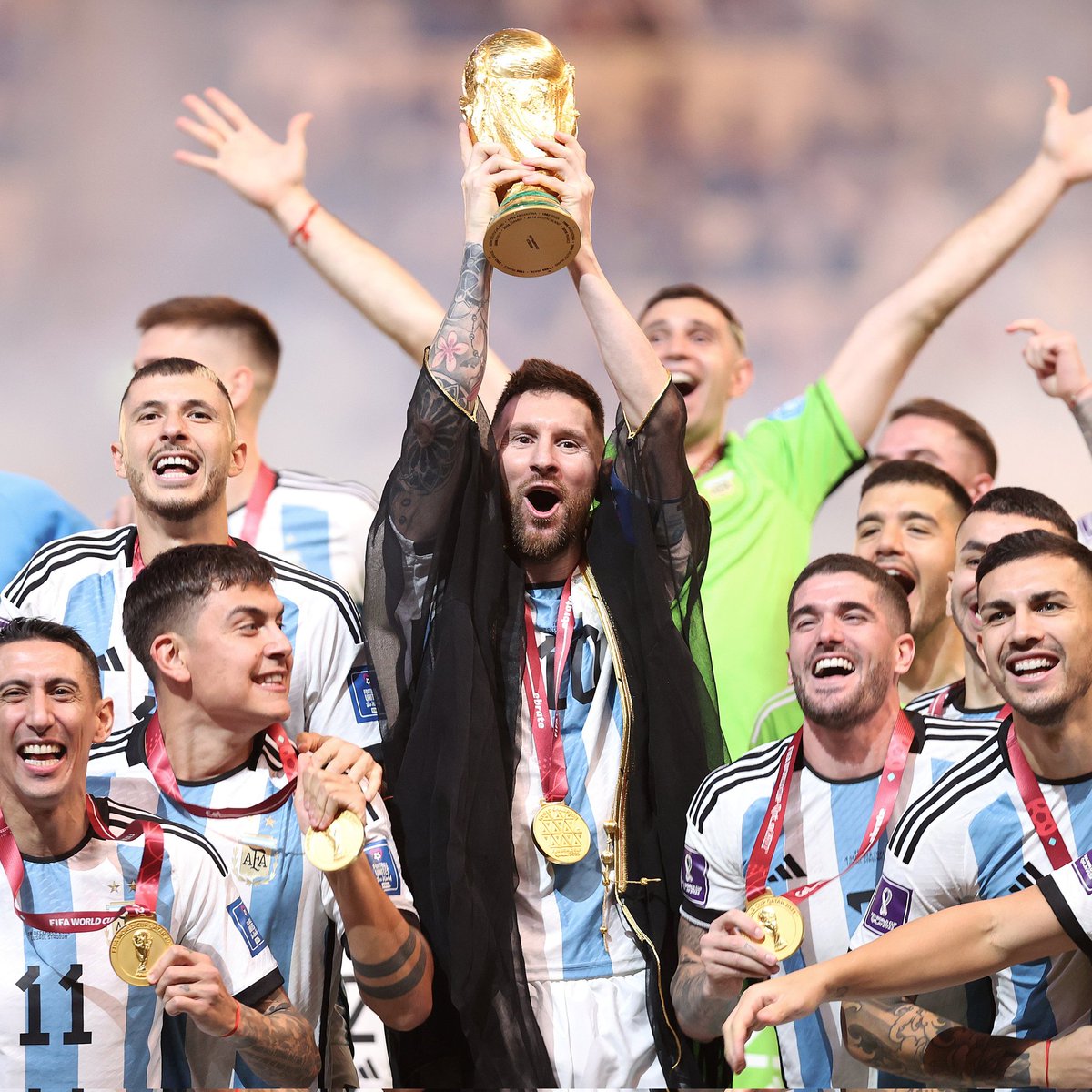 PapiiKennyy7's tweet photo. I really do not know how to explain it but my life has really changed ever since Lionel Messi won the World Cup. My happiness is just at an all time time high since 18/12/2022. Even things in my own personal life are falling into place. What a beautiful feeling! ❤️⚽🇦🇷 

#Messi𓃵 https://t.co/fUlDenWF7m