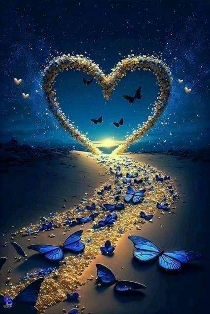 عبَثًا أُقاوِم يا حَبيب مَشَاعِري
أو هل يُقاوَمُ سحر عينك يا تُرى؟
أنا لم أَكن بالحب طوع إِرادتي
لَكنّ قَلبِيَ نَحوَ سَهمكَ قَد سَرَى
عجبِي لقلبٍ كم عصى لِأوامري
وأطاعَ أَمرك دون أَن يتحيرا
فإِذا زعمتَ البحر أَعذبَ مَشرَبٍ
لأَضافَ قلبِي فوق زَعمكَ -سُكَّرَا