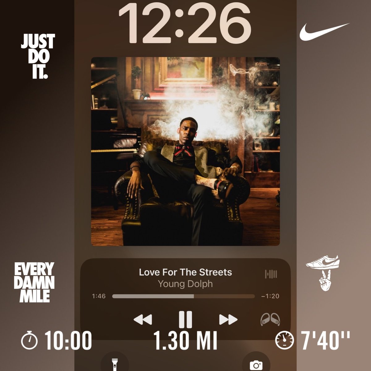 djraquest's tweet photo. 367 Straight Weeks #gymlife #gymrat #gymflow #chest #arms #abs #fitness #finishstrong #DjRaQuest #DjLife #Nikerunning #nike #nikerunning #FitDjs #MambaMentality #ImBack https://t.co/1CeMQ63XcS