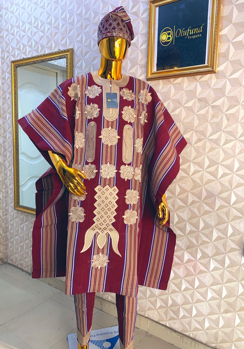 Olufund_Bespoke's tweet photo. Groom: I need detailed Agbada for my trad wedding.

The masterpiece we crafted👇🏾 https://t.co/pGw9CKOeUQ