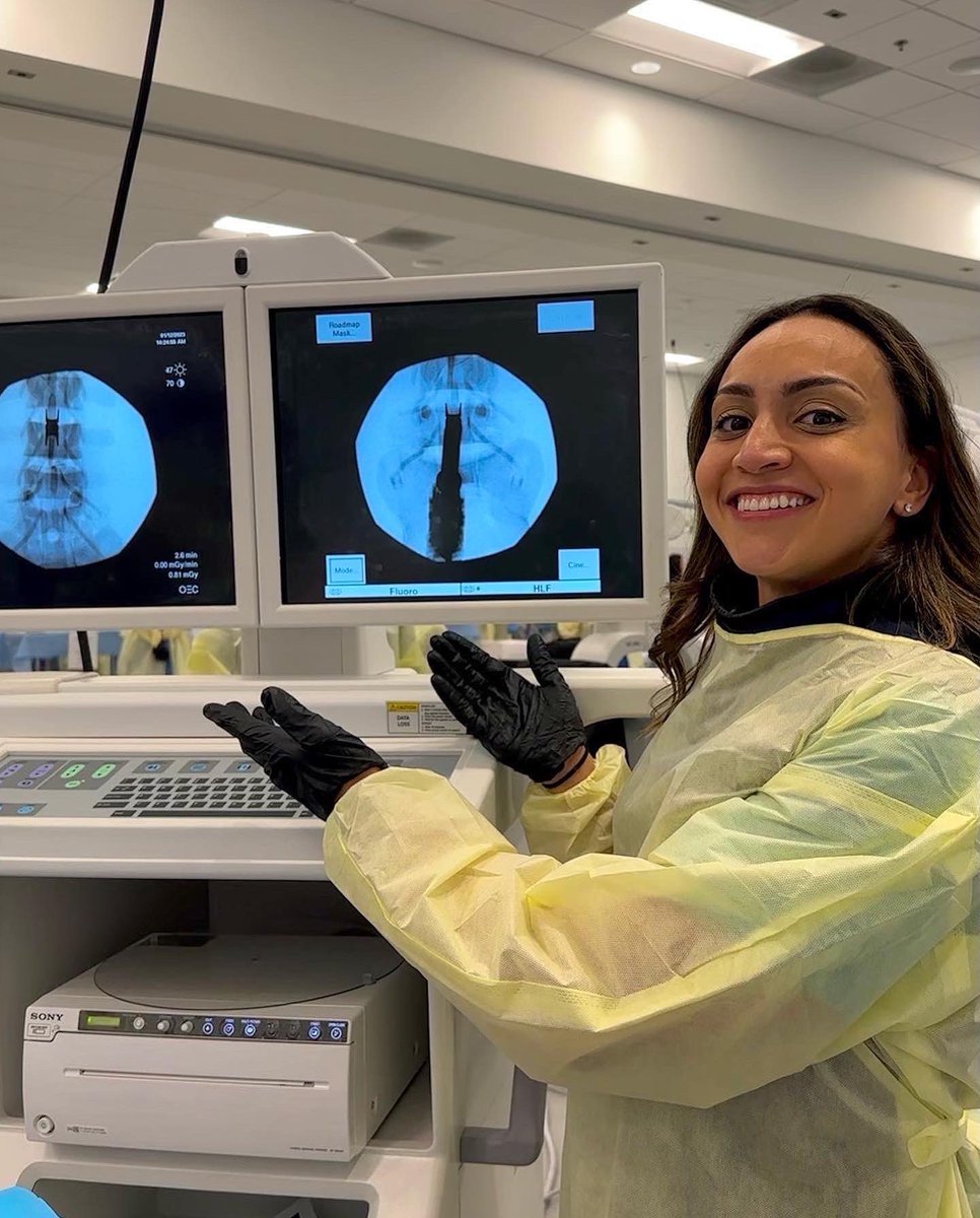 UMiami_PMR's tweet photo. Proud of our UMiami PMR family for presenting their research & learning advanced procedures at the 2023 NANS meeting cadavar lab this past weekend👏👏 #interventionalpainmanagement #physiatry #allabouttheu🙌 #pmr #neuomodulation #nans2023 @nansociety https://t.co/Ob5iNSjf8T