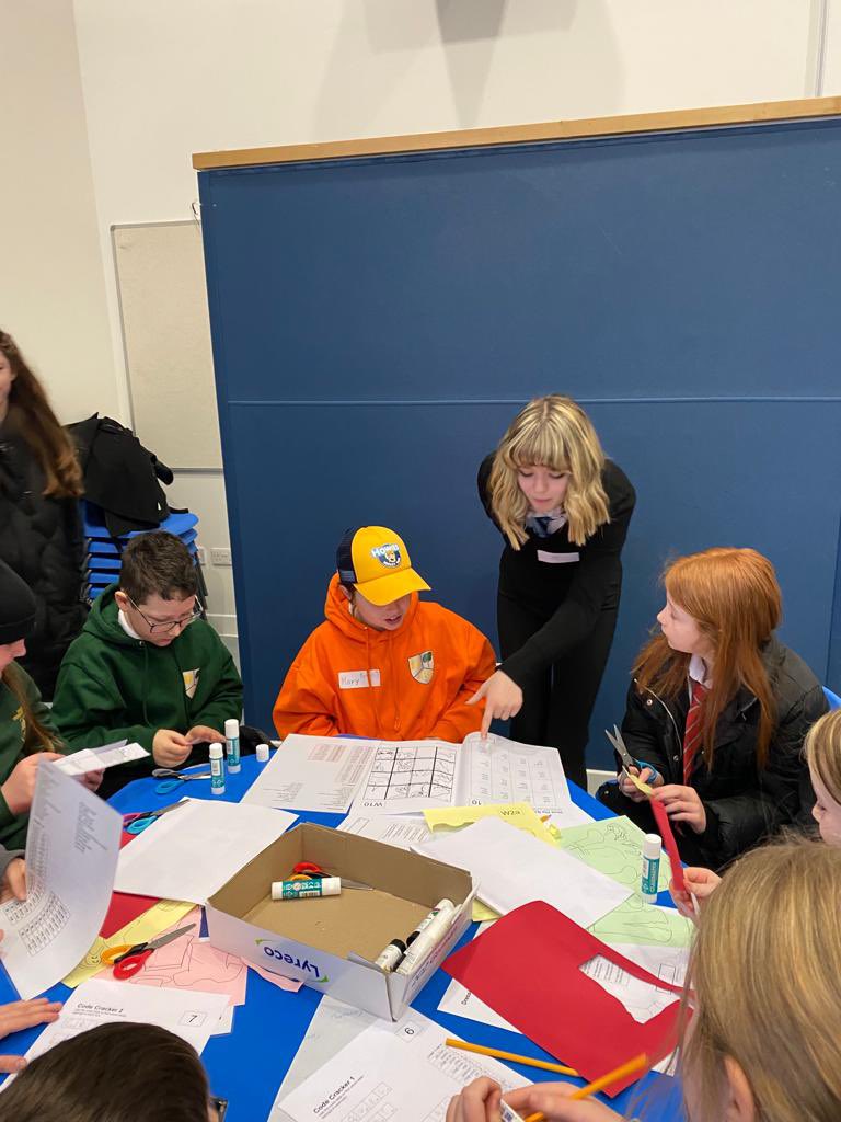 GroveModLang's tweet photo. Thank you to our BGE Language Ambassadors and S2 peer educators for their help in the organising and running of this transition event! 🇫🇷🇩🇪 #GroveValues https://t.co/BnUIfeNQHv
