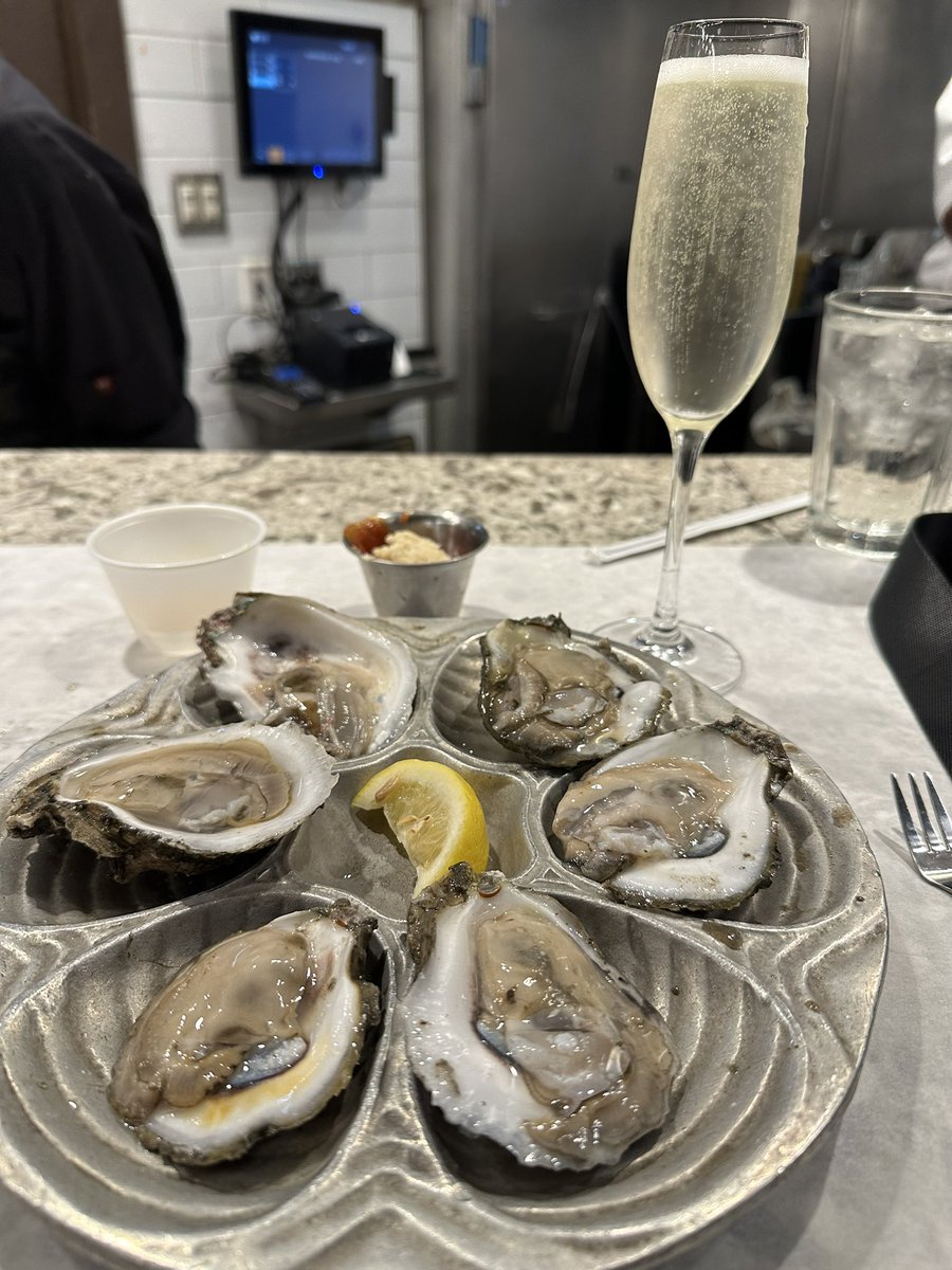 Oh New Orleans… you never disappoint!!! What an absolute blast. The food, the drinks, the vibe= perfection! Until we meet again…