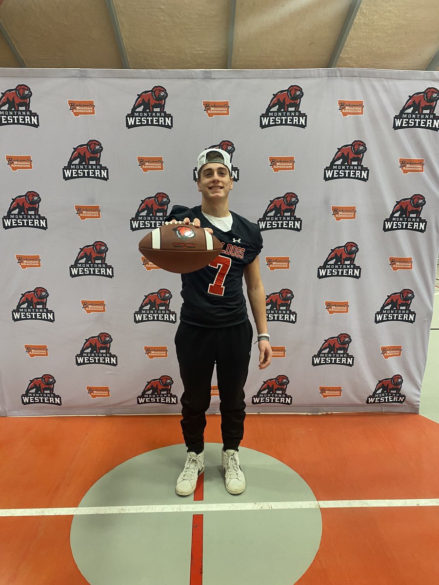 Blake Speer (@blakespeer7) on Twitter photo After an official visit I am Blessed to receive another offer from Montana Western, thank you <a href="/Coach_Martello/">Riley Martello</a> for this opportunity.
<a href="/TerryCloer/">Terry Cloer</a> <a href="/dfigs6/">Dan Figueira</a> @CoachBiggsMSHS <a href="/INW_FOOTBALL/">Inland Northwest Football</a> After an official visit I am Blessed to receive another offer from Montana Western, thank you <a href="/Coach_Martello/">Riley Martello</a> for this opportunity.
<a href="/TerryCloer/">Terry Cloer</a> <a href="/dfigs6/">Dan Figueira</a> @CoachBiggsMSHS <a href="/INW_FOOTBALL/">Inland Northwest Football</a>