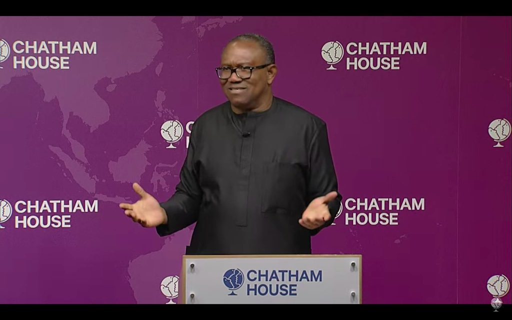 Francisokoh477's tweet photo. Like and retweet when you spot the difference .😎

Madam oby. David hundeyin. INEC chairman. CBN governor.ogbeni dipo. Nedu.Dino melaye. I have my evidence. Abuja vawulence .Baptist Boys High School. kunle remi. https://t.co/Iuqsk1l8vH