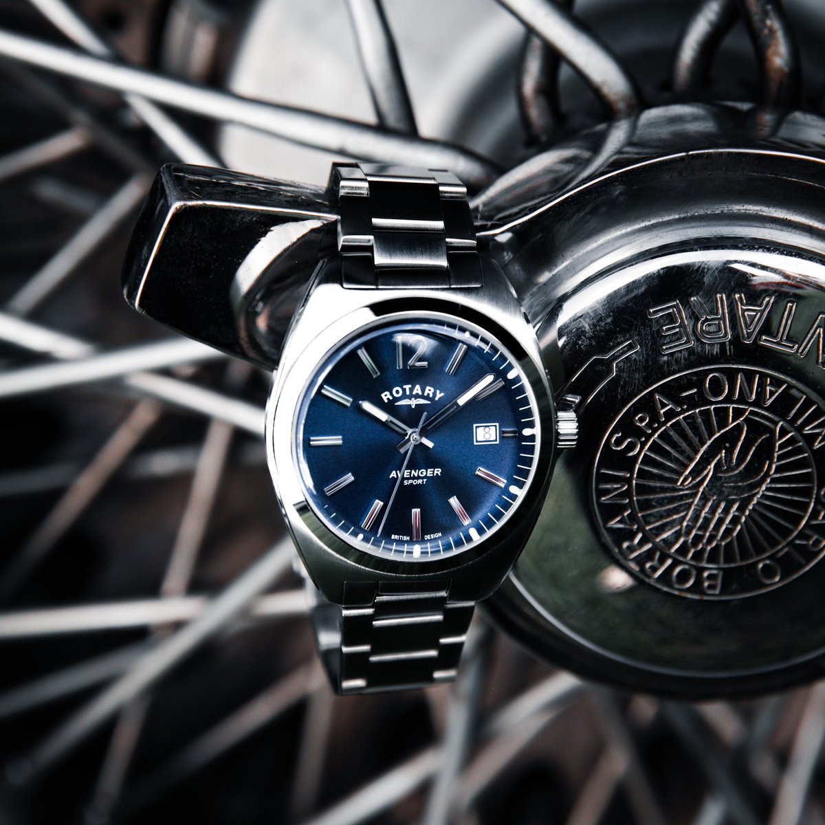 RotaryWatches's tweet photo. This timepiece features applied indices and Arabic numerals at 12; and comes with a 3 link stainless steel bracelet. This unique, quartz watch family is water resistant up to 50m.
The new Avenger Sport blends speed and excitement with a touch of luxury.
#rotarywatch #retro https://t.co/gPvRefNQEf