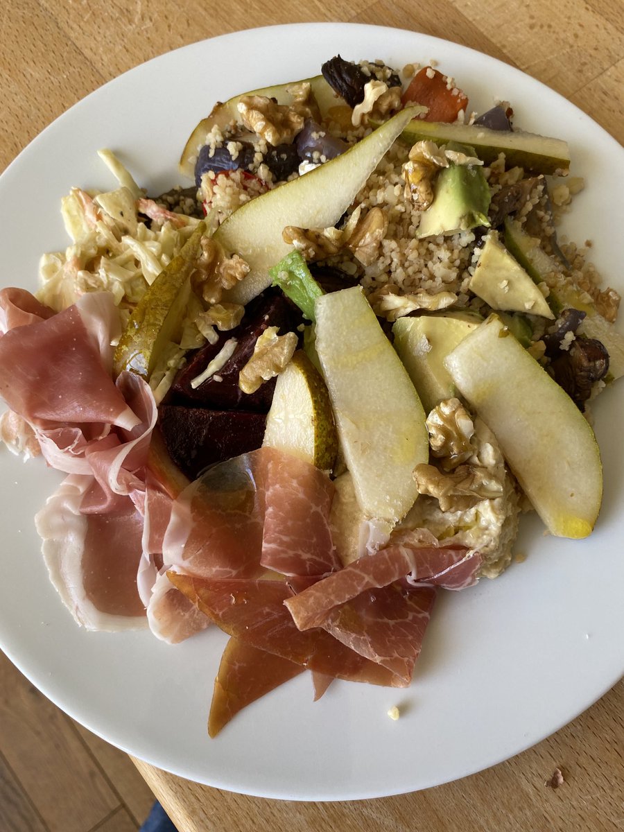 ChrisPrentice00's tweet photo. Fridge scraps lunch salad - Parma ham is last of the Christmas random stuff that you buy just in case but didn’t get used. https://t.co/YIPrXf7fIy