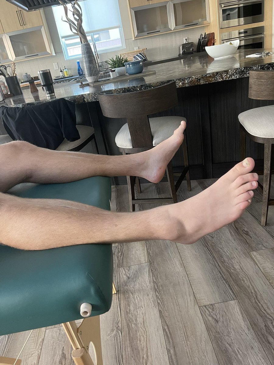 MicahMoniz's tweet photo. Friendly reminder as the Football Season is wrapping up, training begins in a few weeks, Pls implement Strength✖️Mobility in your Workout &amp; Recovery #muscletherapy https://t.co/2EKCXsKe8D