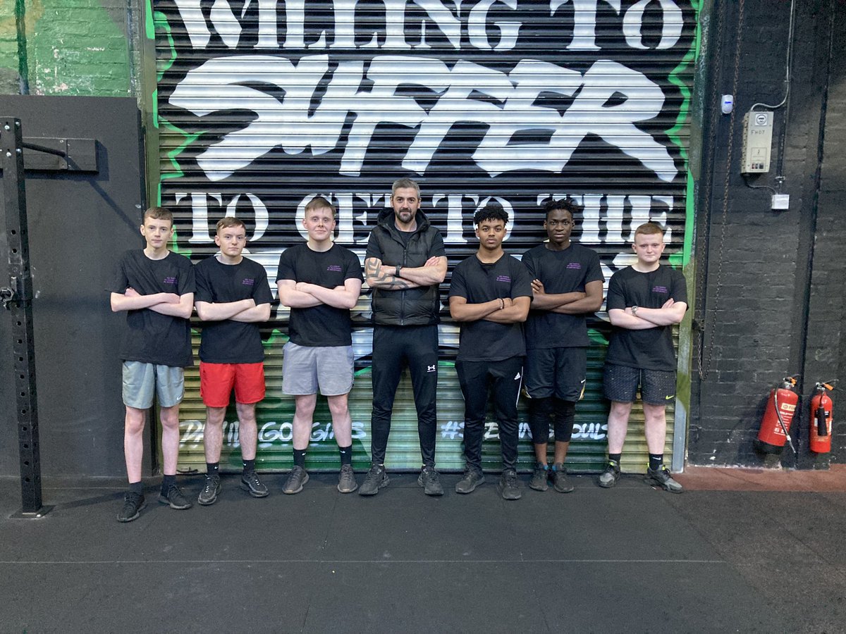 allsaints_PE's tweet image. Our Exercise and Fitness group visited Ross at @commandox_fit this afternoon. The boys were really impressed with the gym and loved the session. Thanks for a brilliant experience. 💪🏼
