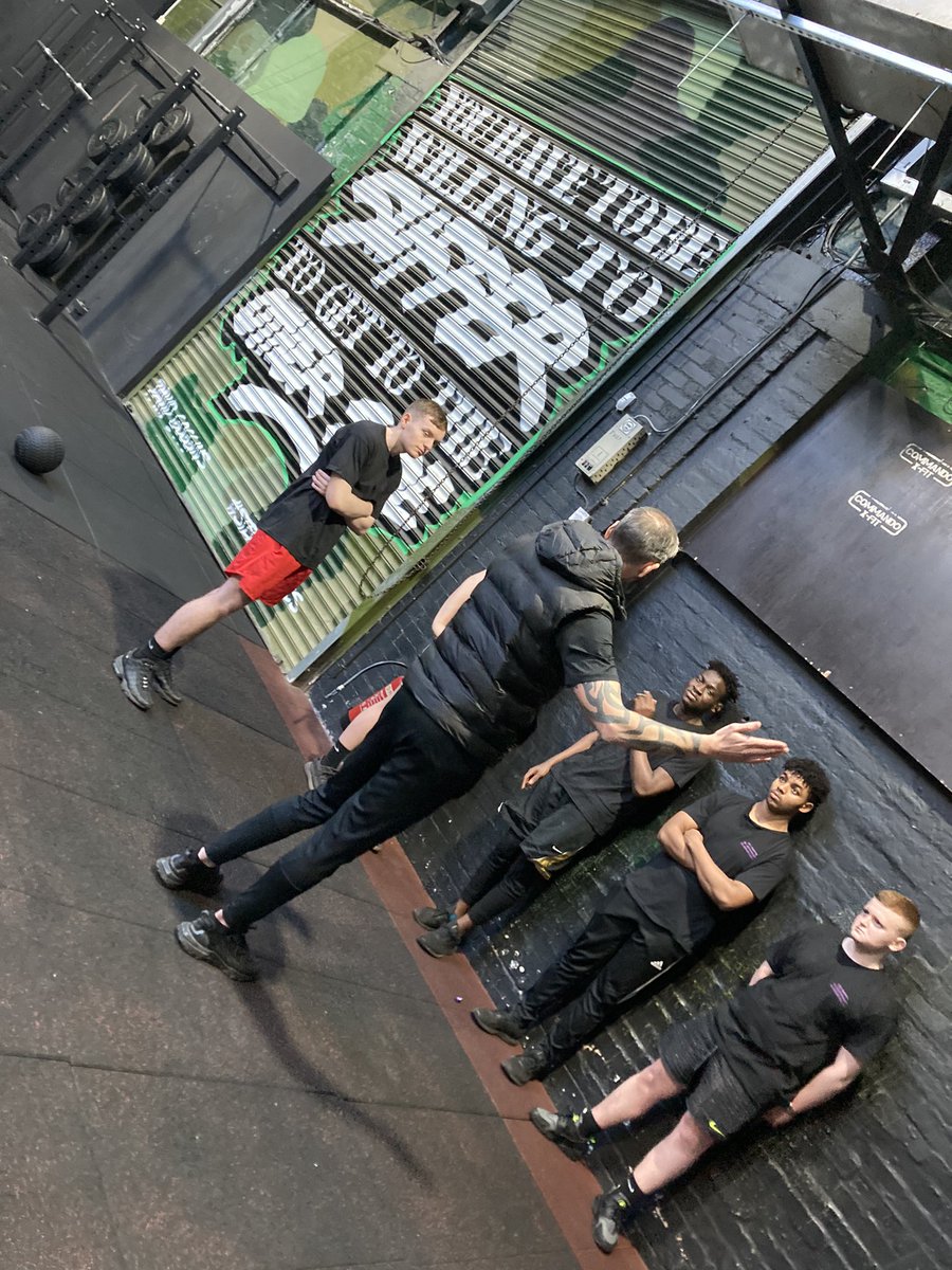 allsaints_PE's tweet image. Our Exercise and Fitness group visited Ross at @commandox_fit this afternoon. The boys were really impressed with the gym and loved the session. Thanks for a brilliant experience. 💪🏼