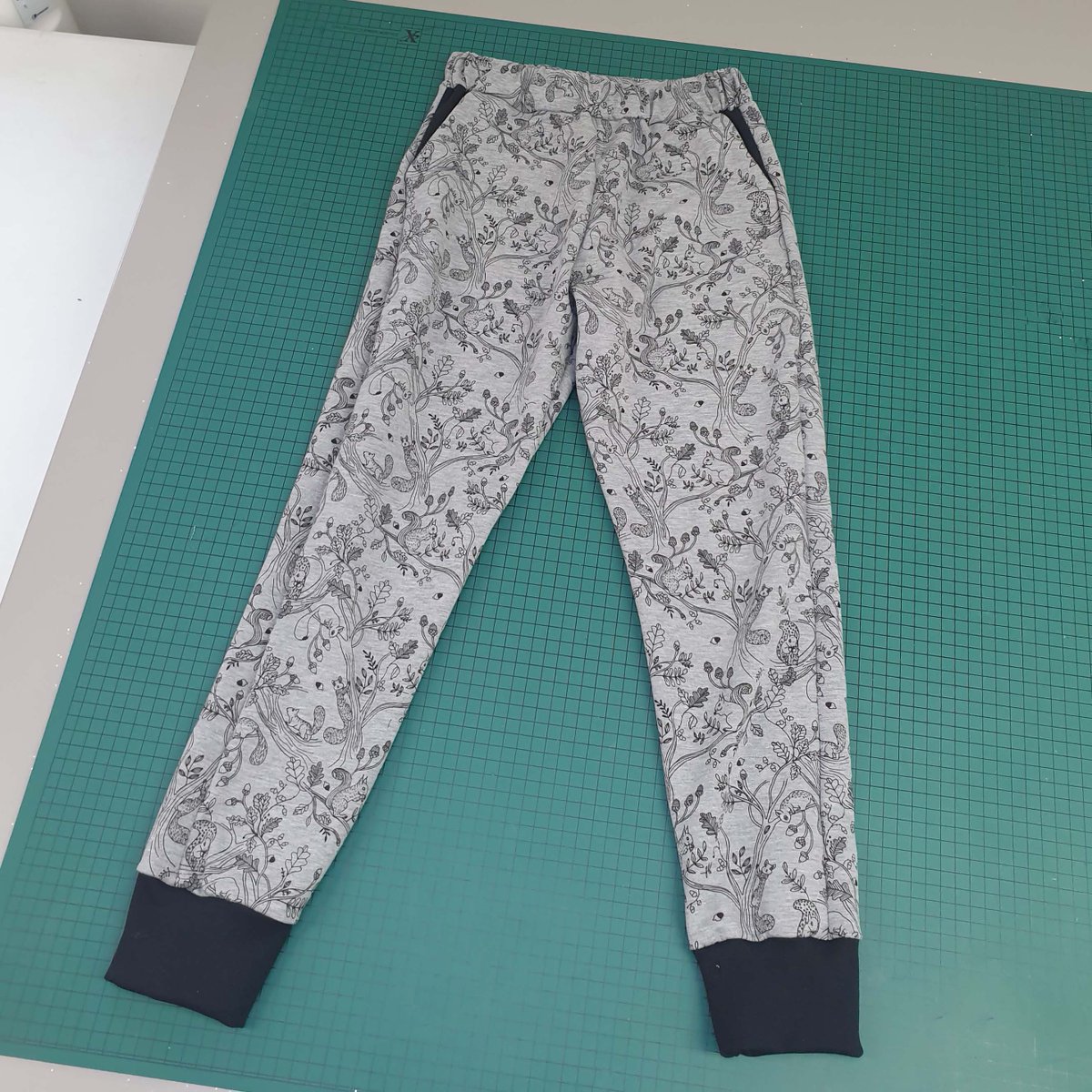 Debs has made all her grandsons #Theodor sweatshirts and now she has made these #Josephjoggers for her granddaughter. Practical, comfy and fun. The perfect combo for kidswear!