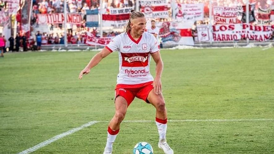 JugadorSinClub's tweet photo. KEVIN GISSI (🇨🇭🇮🇹🇦🇷). Delantero. 30 años. Ex

- Servette 🇨🇭
- Alcoyano 🇪🇸
- Jurmala 🇱🇻
- Badalona 🇪🇸
- Rampla 🇺🇾
- Fénix 🇺🇾
- Ind. Rivadavia 🇦🇷
- Cuneo 🇮🇹
- D. Morón 🇦🇷
- Estudiantes (R. Cuarto) 🇦🇷
- Técnico U. 🇪🇨
- Piacenza 🇮🇹
- Prato 🇮🇹
- Manfredonia 🇮🇹

Actualmente sin club. https://t.co/k7OYhCU0nE