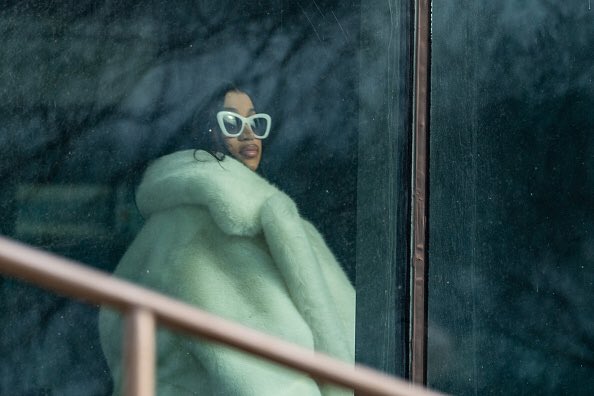 FemaleRapRoom's tweet photo. .@iamcardib 🔥🔥🔥 https://t.co/6NDIhteLHB