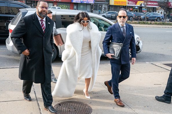 FemaleRapRoom's tweet photo. .@iamcardib 🔥🔥🔥 https://t.co/6NDIhteLHB