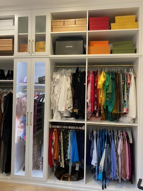 SimplyOrgYou's tweet photo. Our wonderful clients asked us to make their new home beautiful. We made their his and hers closets look like a show oom. 💕 https://t.co/ka6MMtqStD