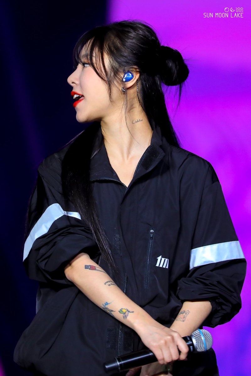 wheeintattoos's tweet photo. wheein's tattoos is my new religion https://t.co/001YEikI8Z