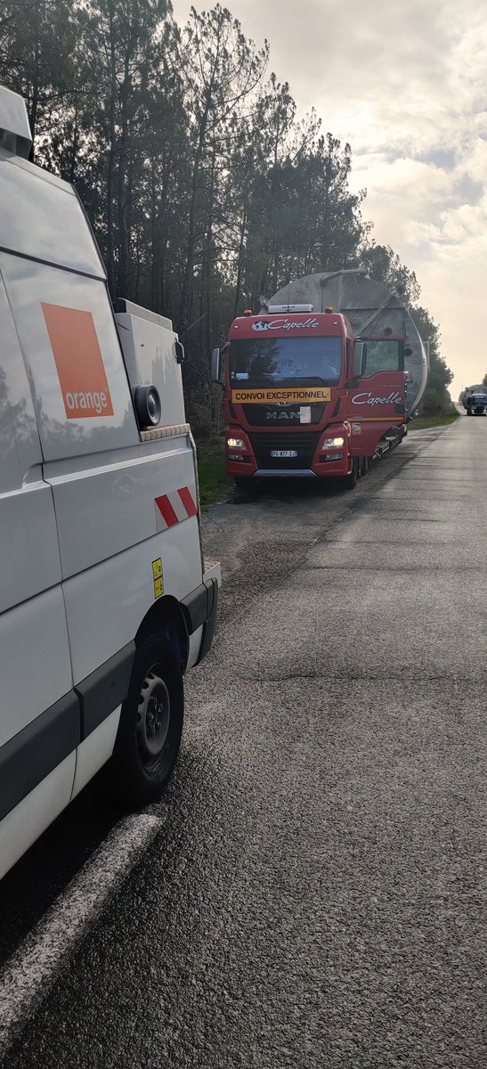 L'avantage de nos métiers chez #Orange c'est la grande diversité des missions ! #Fierté de pouvoir travailler sur #Paris2024 #JO2024, mais également toujours sur la Boucle Locale de la Gironde pour nos clients ! #UISO <a href="/OrangeNvAquit/">Orange Nouvelle Aquitaine</a>