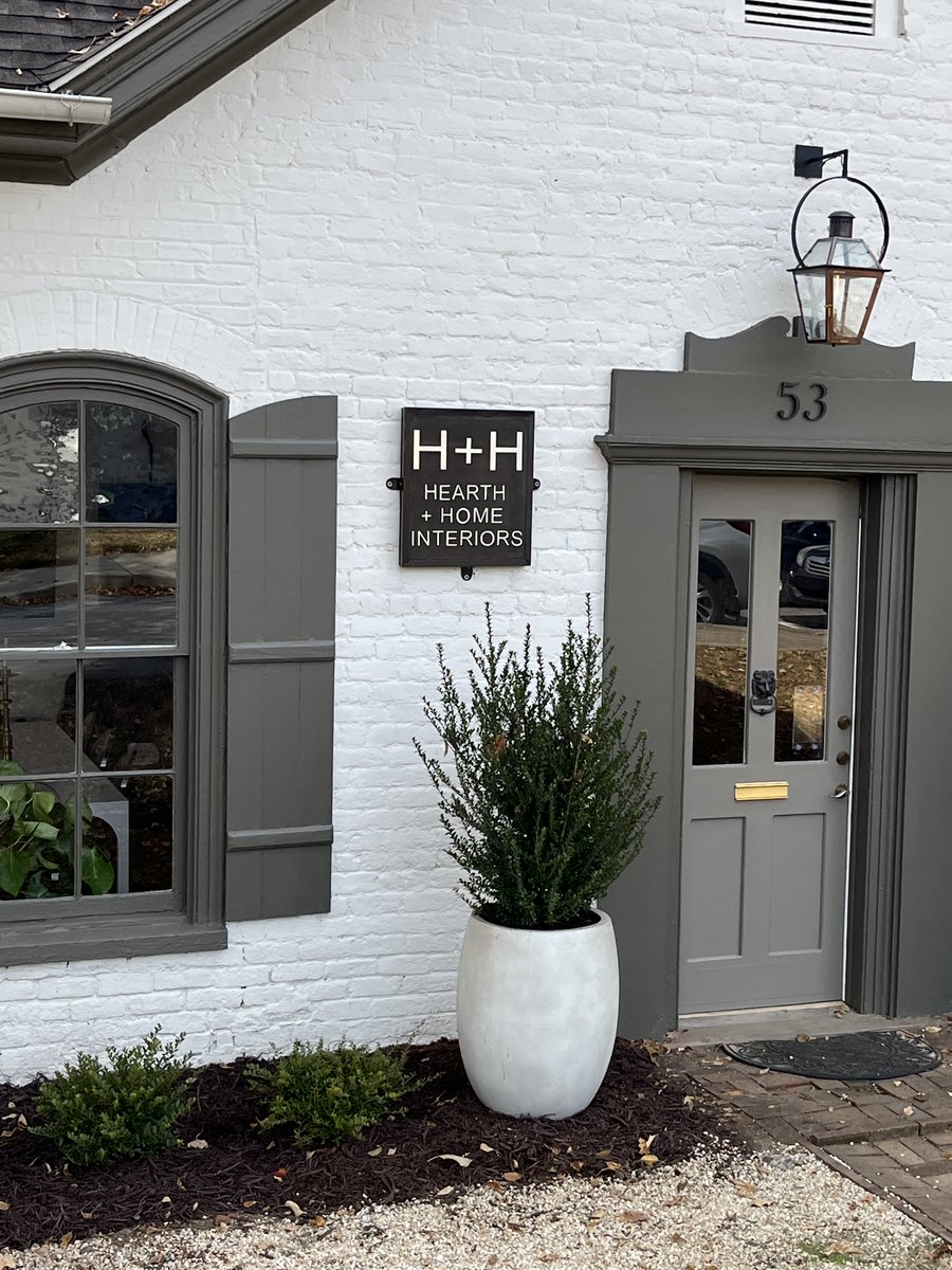 allsignsletters's tweet photo. Steel and wood Sign for an amazing designer in Asheville on Orange St. #steelwoodsign #ashevillesigns https://t.co/wAS7x4pmKr