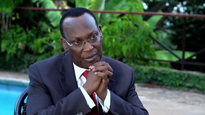 Mapungo2020's tweet photo. Ukimuona hivi yaani kama Malaika ila pitisha noti mbele yake au gombea uenyekiti wa UFIPA ndio utajua hujui.🚶🚶✌️ https://t.co/TqEFGOoyaZ