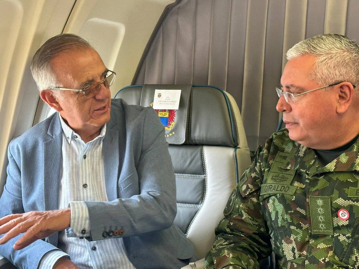 ManuelZamudioA's tweet photo. Nuestro ministro Ivan Velásquez, continúa con su trabajo. No lo detendrán los corruptos en Guatemala. https://t.co/syMeOBMgUu