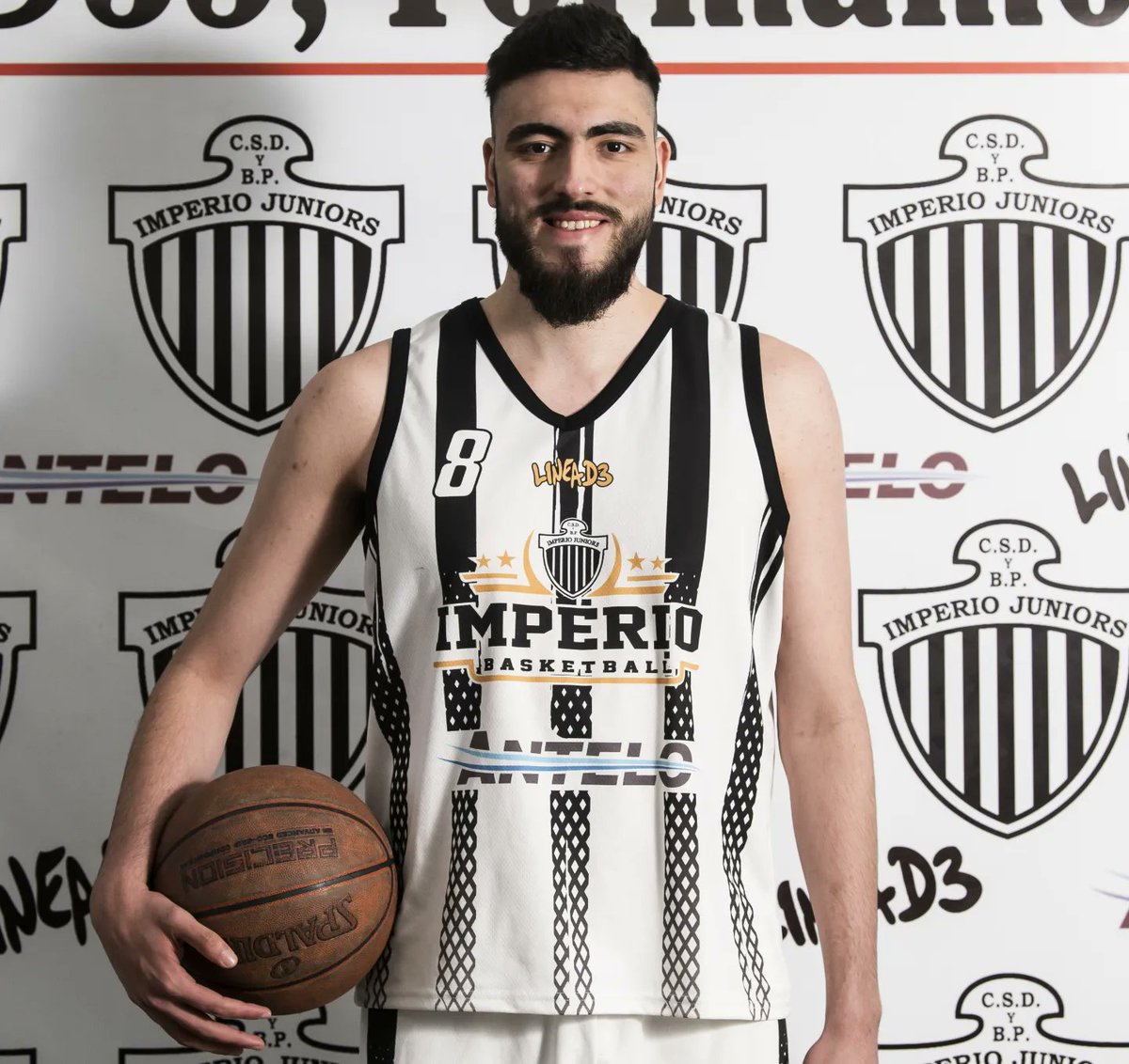 👉 Los jugadores Valentín Evangelista, Lucas Vieitez y Lucas Camiña jugarán el Torneo Federal de Basquet en los clubes Claridad, Independiente de Tandil y Centro Español de Plottier, respectivamente.

¡Les deseamos el mayor de los éxitos en lo que viene! 💪

#VamosImperio ⚪⚫