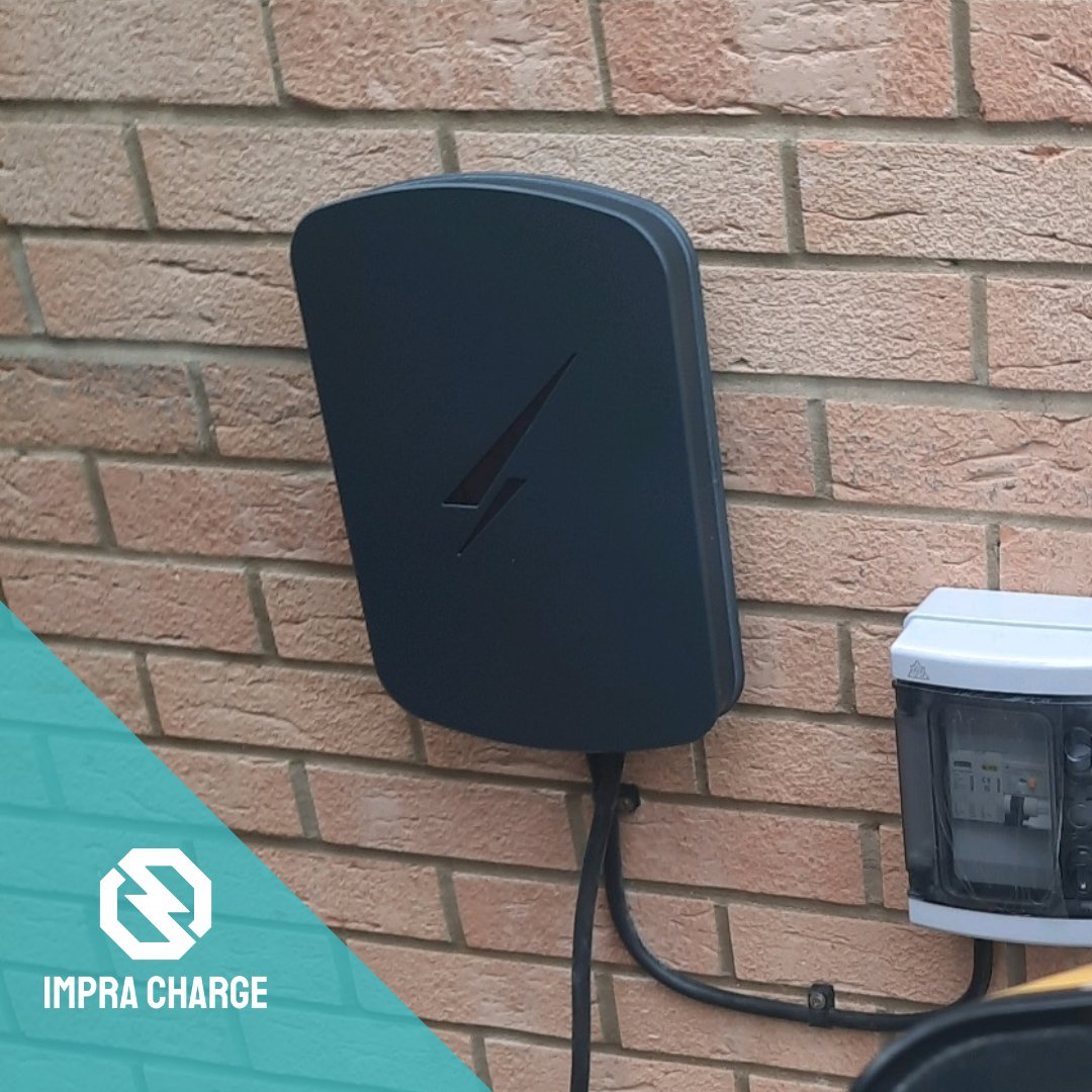 impracharge's tweet photo. A recent Hypervolt installation.

Offering friendly reliable services locally. We will find your perfect EV charging solution.

For a free quotation, call us today. 

🌐 https://t.co/1Yh85S5mIl
⌨️ contact@impracharge.co.uk

📞 0333 335 5740

#hypervolt #hypervoltuk #evcharger #ev https://t.co/RWYRUVAnrO