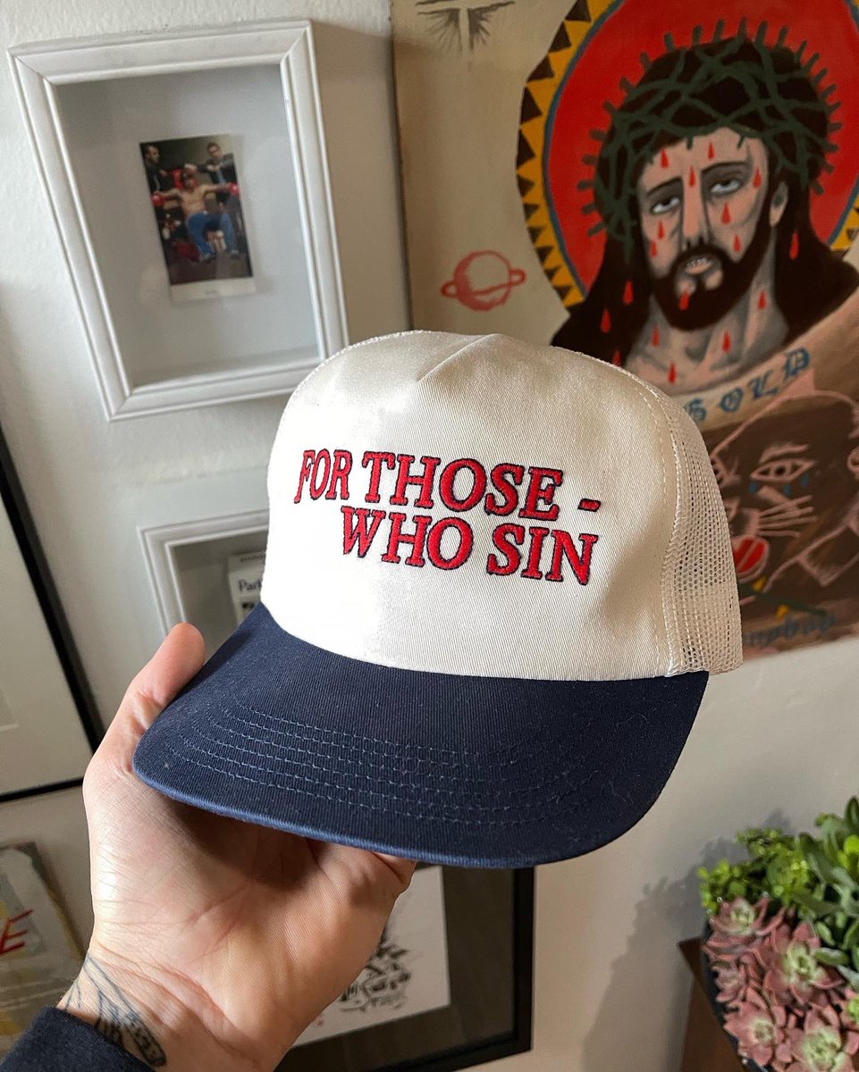 New Acronym Pin 🧷 Throw it on your hat, beanie, shoes, jacket. Hell, pierce your fucking ear with it.

Shop → bit.ly/tftws