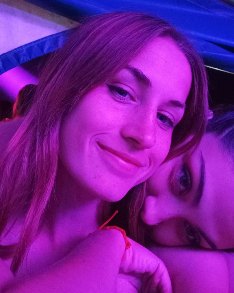 como empezó / como va

mi mejor amiga para siempre❤️‍🩹
