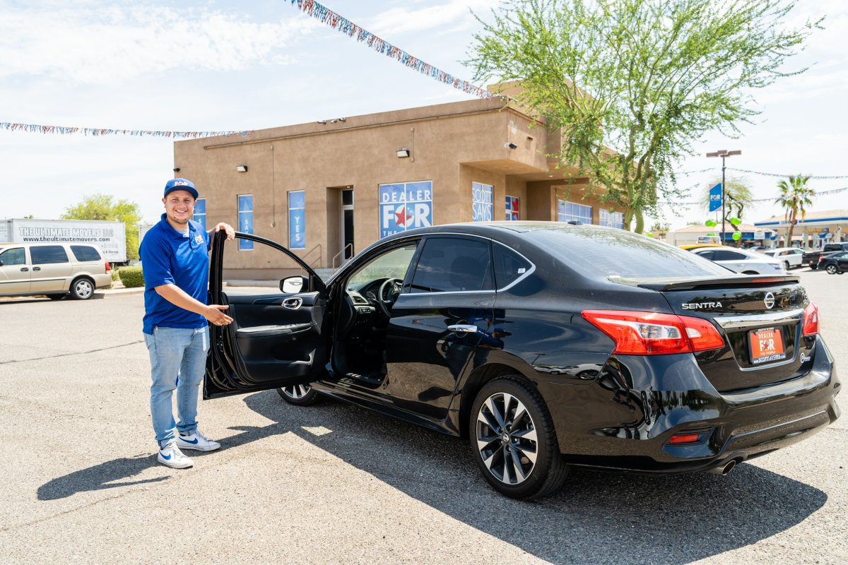 PremierBell's tweet photo. When looking for a new car, what are your top three must-have features? #autosales #PremierAutoCenter #BellRd #dreamcar #PhoenixAZ https://t.co/BS5lsGjYCE