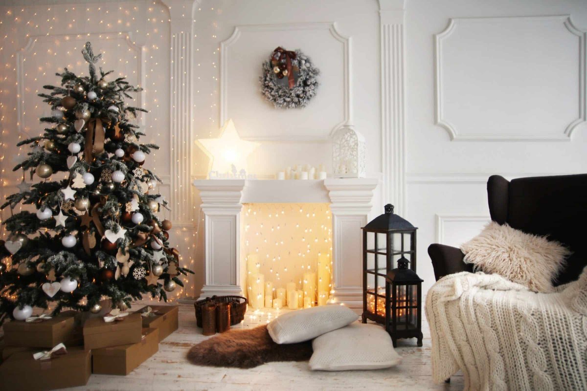 PaintDenver's tweet photo. If you're looking to turn up the coziness in your home this winter, but don't want to break the bank, rest assured that we've got your back. Here are our team's biggest tips on warming up your home during these chilly months: https://t.co/A7x5RygbFu https://t.co/mQ7eSGrg3u