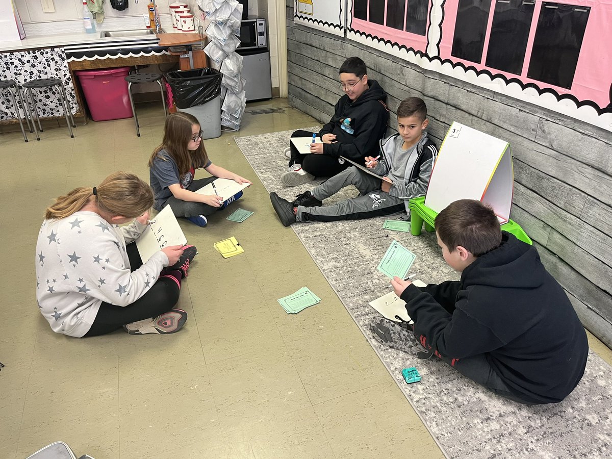 DavidJHuber's tweet image. Such fun to see our kids collaborating and communicating today discussing #PlaceValue #sssct @SaraMKulig