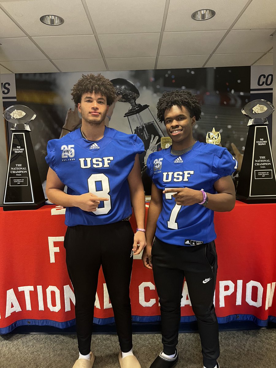 Blessed to receive my first college offer from the University of Saint Francis. Thank you to <a href="/CoachJoeyDidier/">Joey Didier</a> <a href="/CoachDonleyUSF/">Kevin Donley</a> <a href="/USF_Sherman/">USF_Sherman</a> <a href="/footballcoachj/">Coach Nate Jensen</a> <a href="/usf_fb/">Saint Francis Football</a> #GoCougars