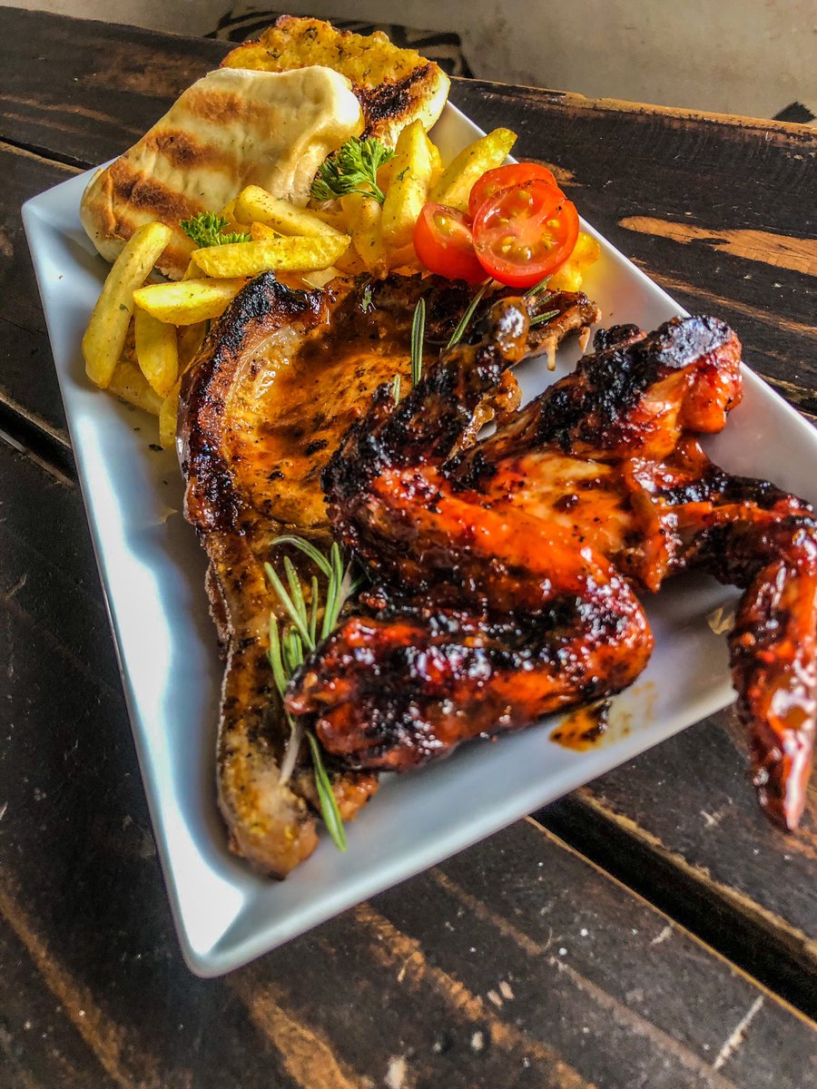 KGashley's tweet photo. We got grills 🍖 🥩 🔥 

Tshwane ya Mamelodi https://t.co/SLE0tltoCN