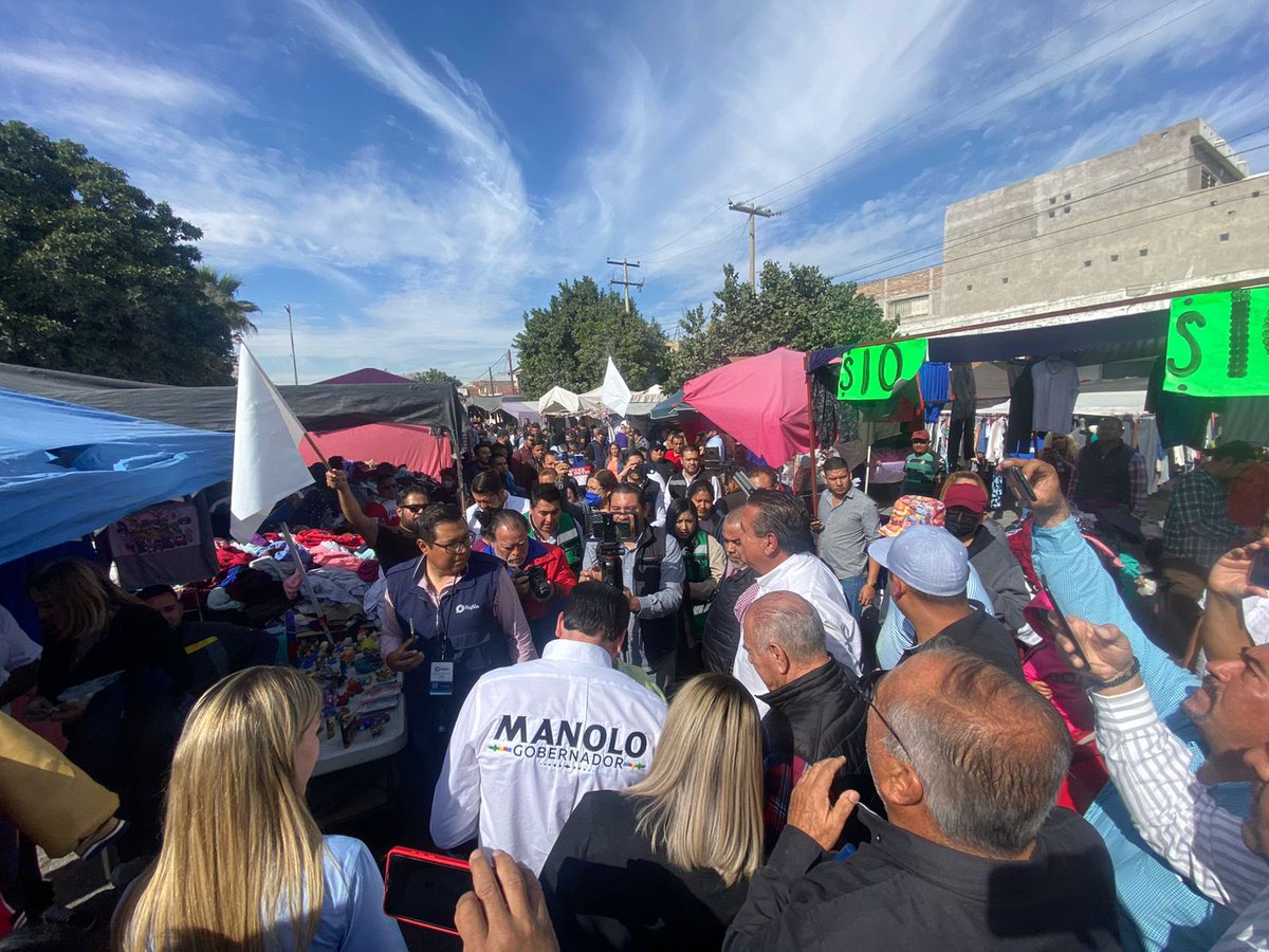 Recorrido tianguis “La Rosita” en #Torreón. #UnidosPodemosMás #Coahuila

*Dirigido a militantes y simpatizantes.