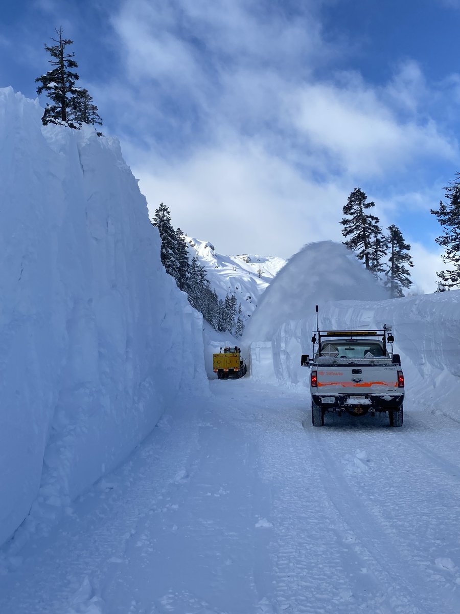 Caltrans District 10 on Twitter "Caples Lake Maintenance is busy this morning clearing snow off